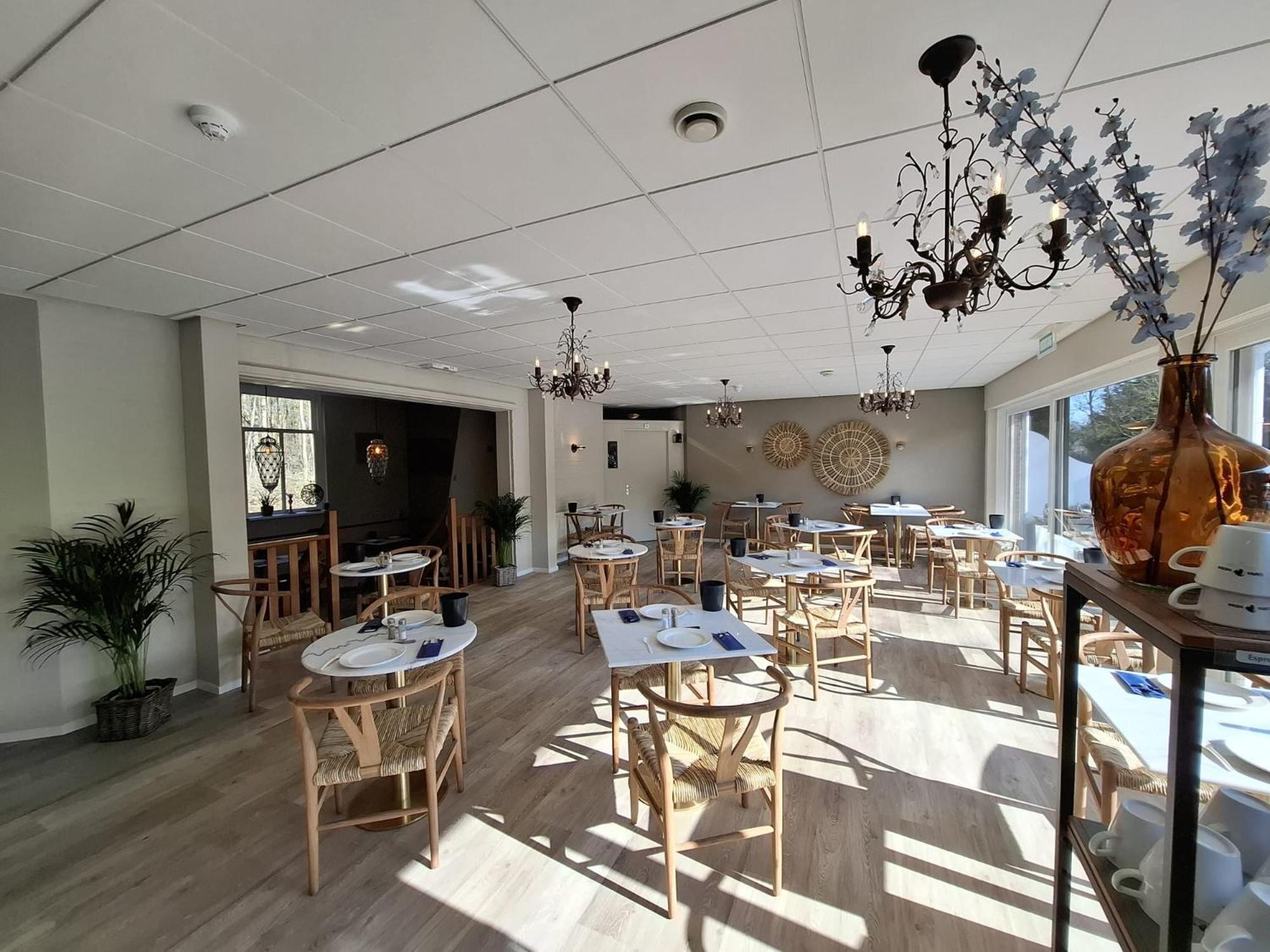Hotel Randduin Oostkapelle Eksteriør bilde